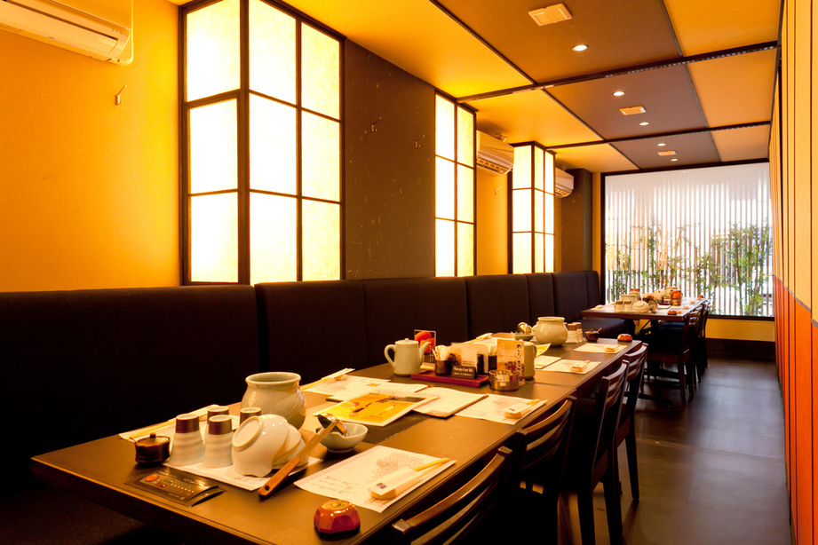 【近隣飲食店夕食付】有名店♪「博多華味鳥の水たきコース」堪能プラン
