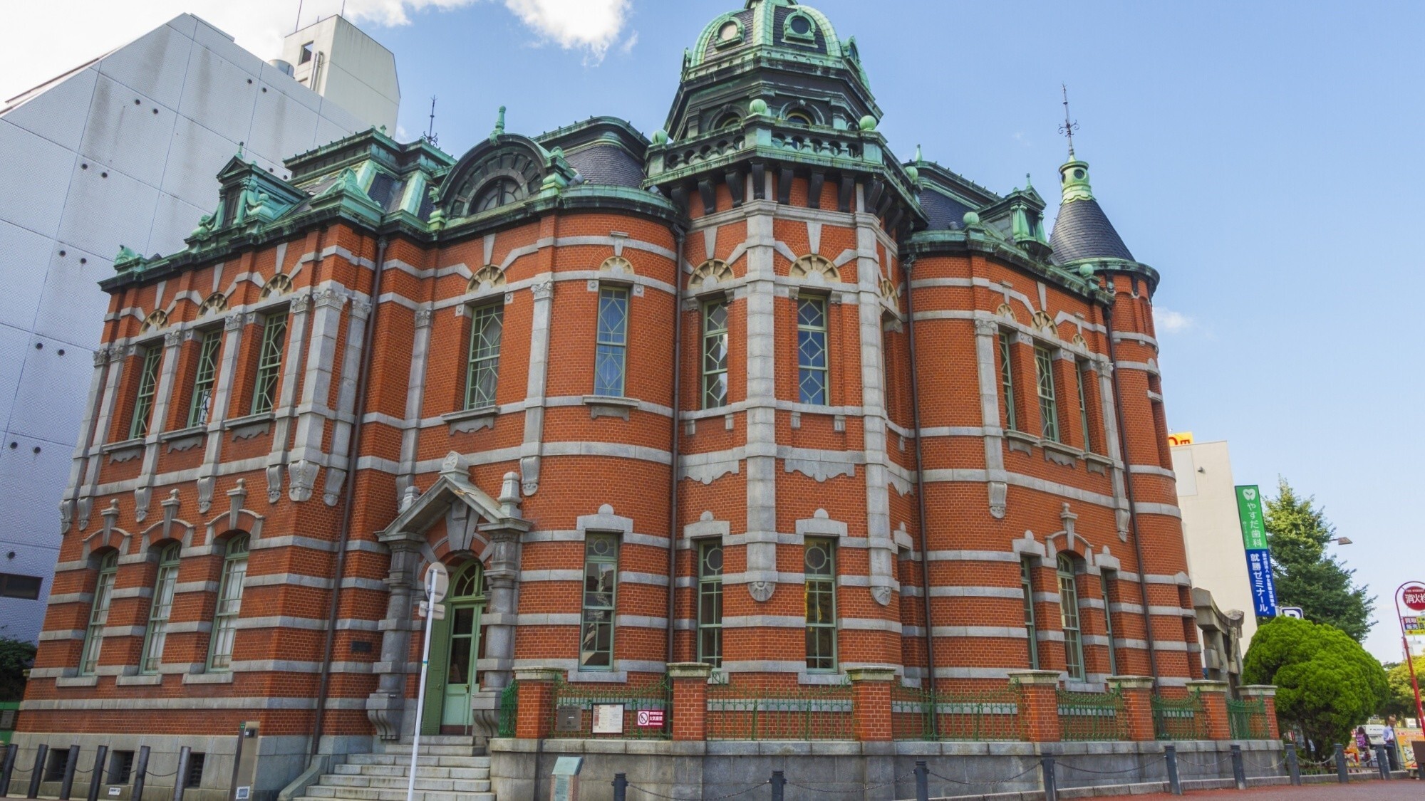 周辺観光/【福岡市赤煉瓦文化館】100年前のレトロモダンな洋館は国指定重要文化財