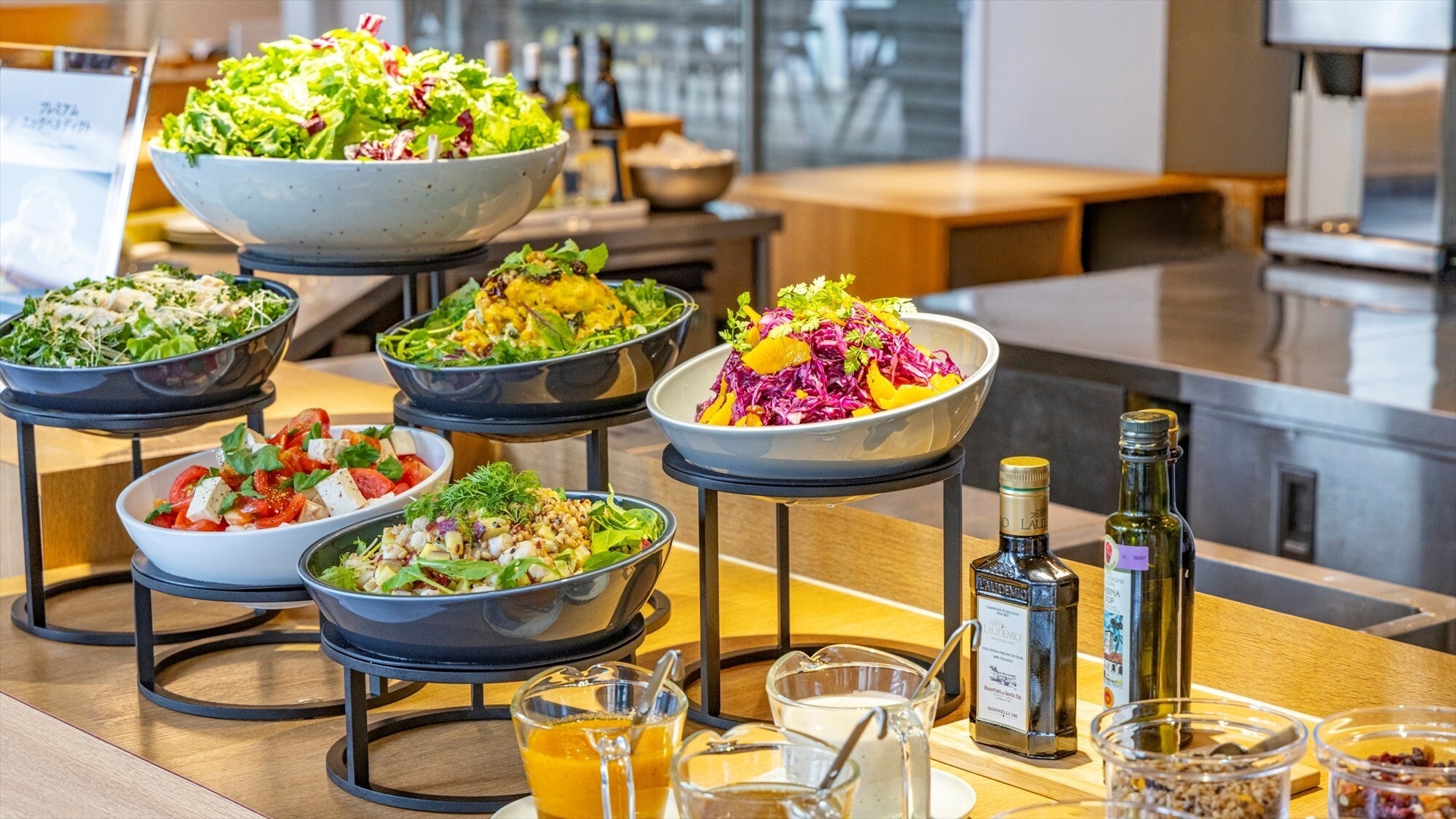 【ランチ】サラダ＆デリカ・フルーツ ランチハーフビュッフェイメージ