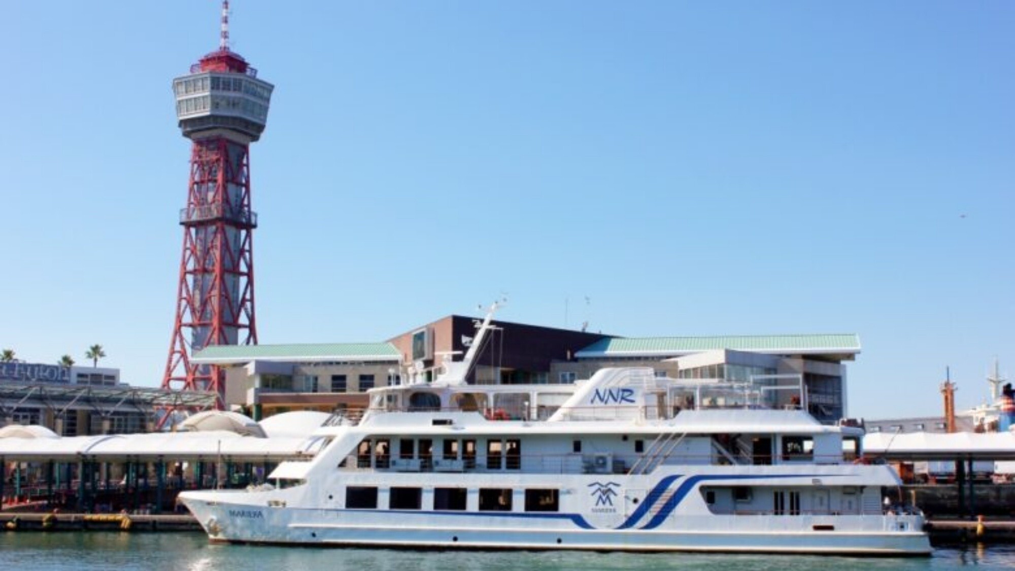 アクセス/【博多港 国内ターミナル】壱岐・対馬・五島などと結ぶフェリーの発着港（公共交通機関30分）