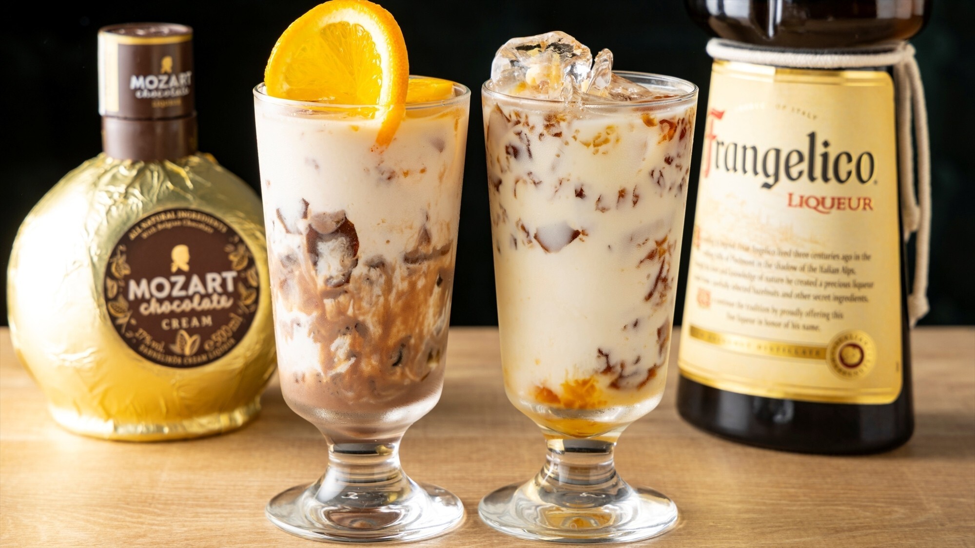 【バー】メニュー一例：紅茶のように軽やかで、芳醇なアロマが魅力のコーヒーカクテル