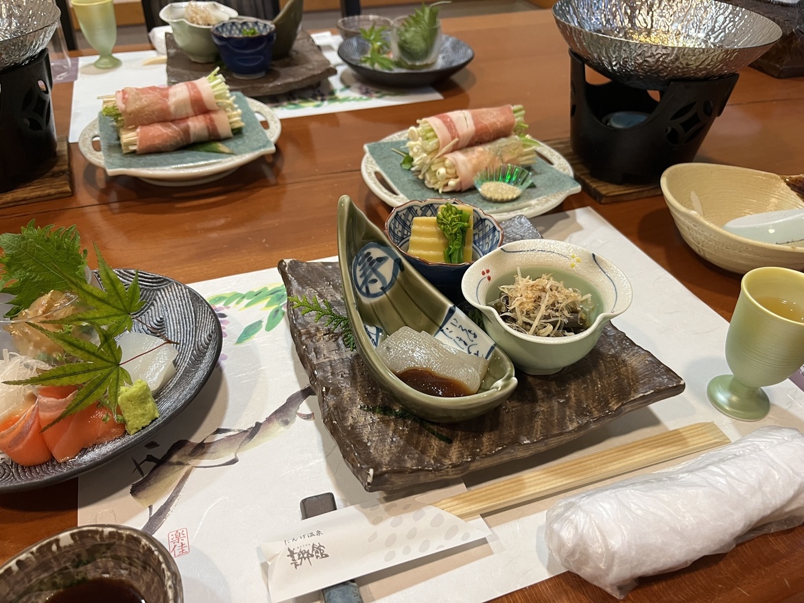 【スタンダード会席】群馬の隠れたお篭り宿。地物を使った料理と、6箇所の温泉を堪能