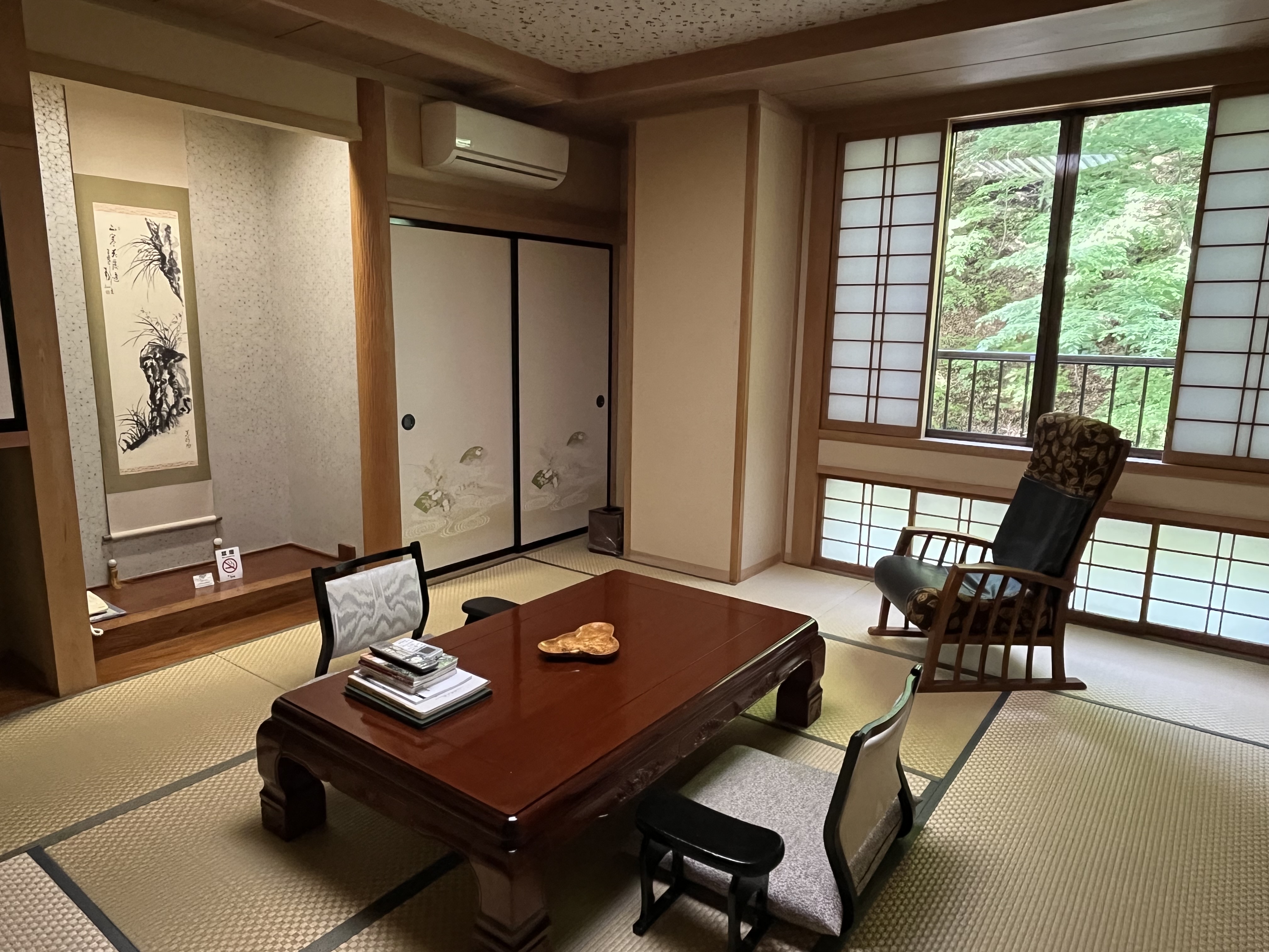 花水木・源泉かけ流し100％露天風呂付（8畳＋6畳＋露天風呂）