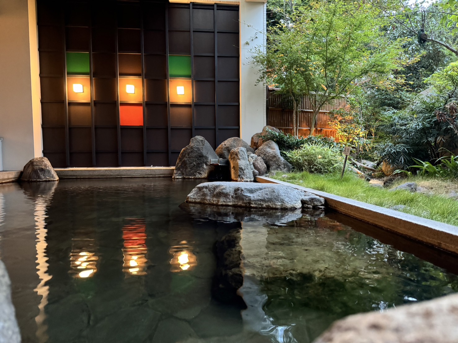 【大浴場 男性】温泉でリフレッシュ