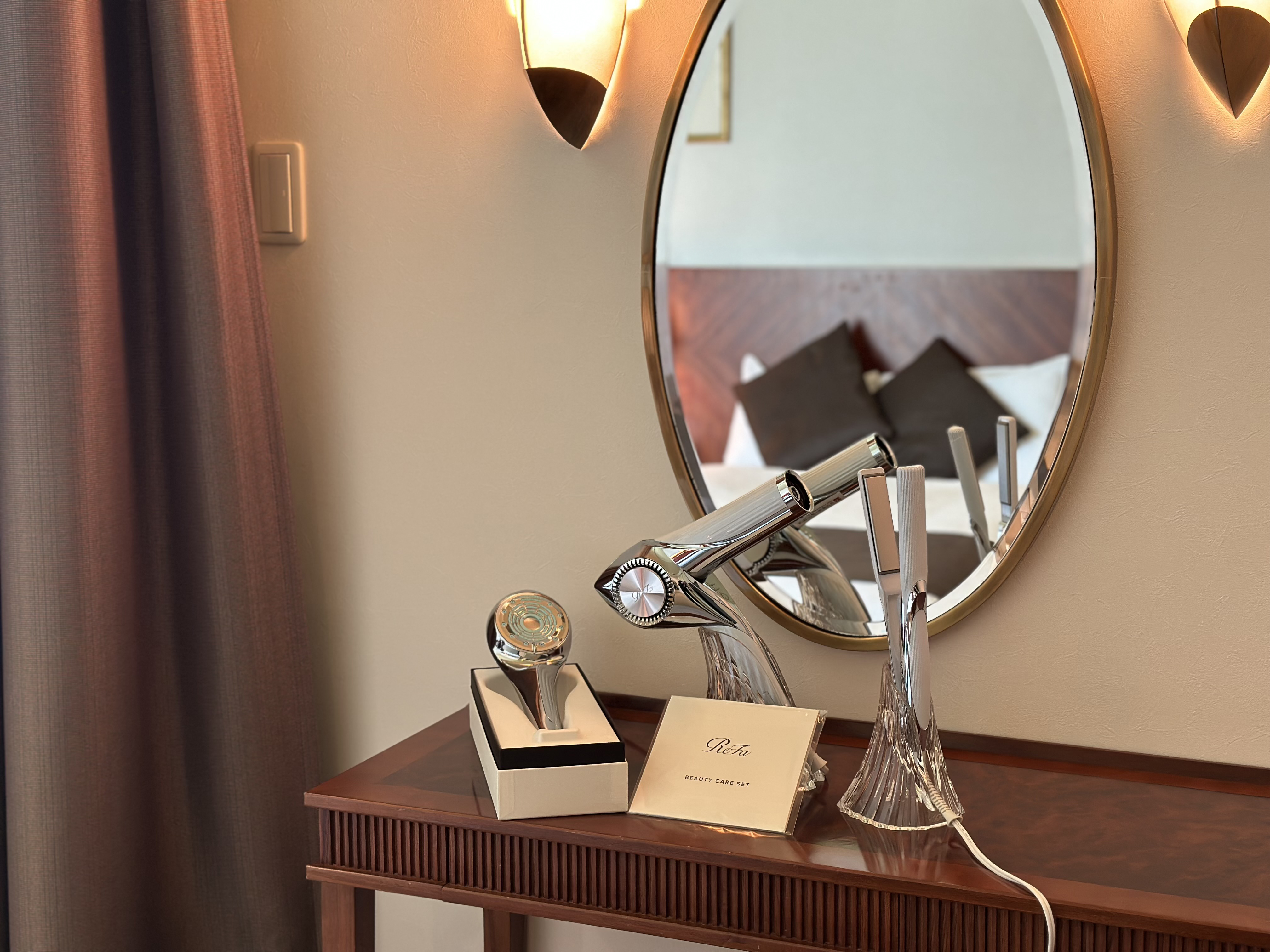 レディースルーム・スィートルームに「ReFa」を導入しました☆