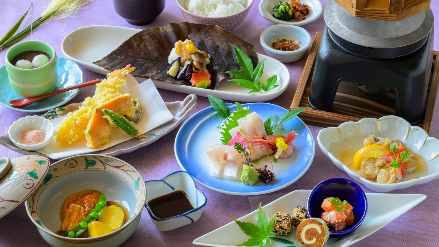 【秋のおでかけに〇秋のつつじ会席】福井の旬の味覚を味わう♪白身魚の朴葉焼き・自家製豚角煮肉じゃが芋他