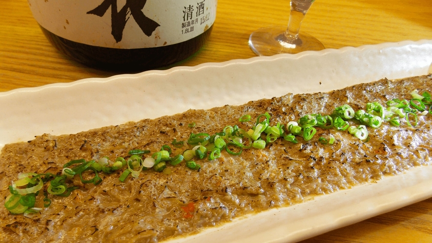お食事処 実乃里／料理イメージ／カニ身と蟹味噌の炙り