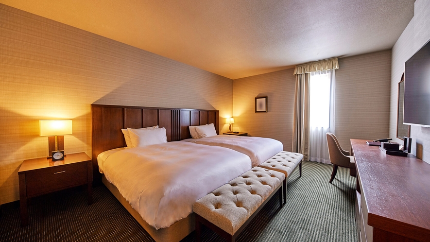 和洋室プレミア／66.9㎡／当ホテルに1室のみの、ホテルの機能性と旅館の寛ぎを兼ね備えた客室