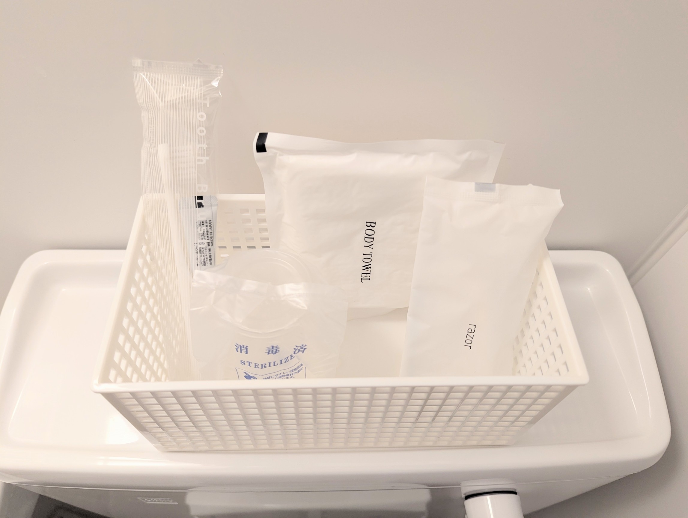 【禁煙】令和7年4月新装オープン★1階洋室シングルユニットバス付★素泊まり市内最安値★Wi-Fi完備