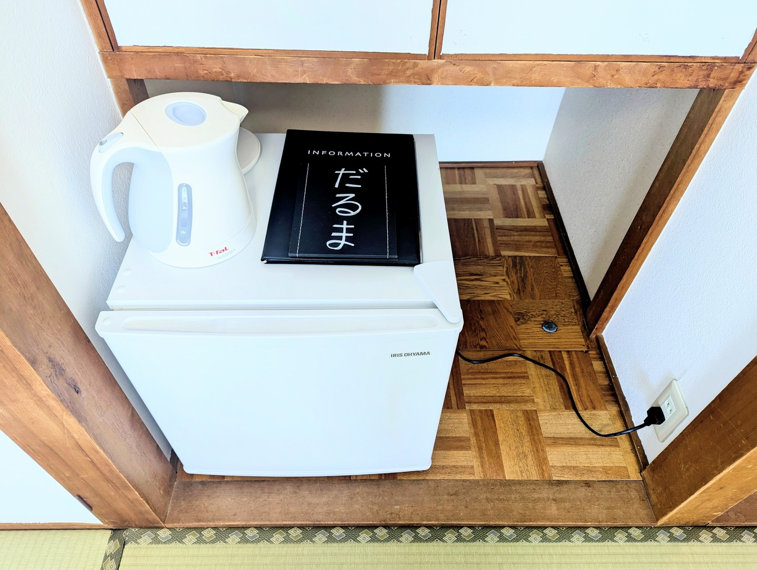 【喫煙】★3階和室６畳シングル★素泊まり市内最安値★Wi-Fi完備★共同シャワー★