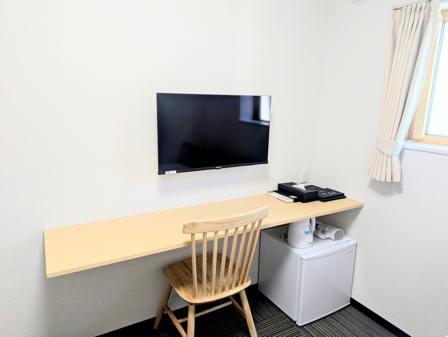 【禁煙】令和7年4月新装オープン★1階洋室シングルユニットバス付★素泊まり市内最安値★Wi-Fi完備