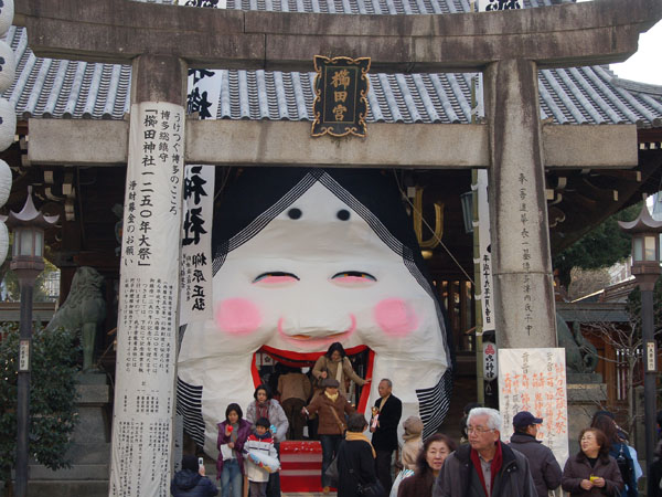 【櫛田神社】車で10分！博多祇園山岳が奉納される神社で、飾り山岳が一年中展示されています。