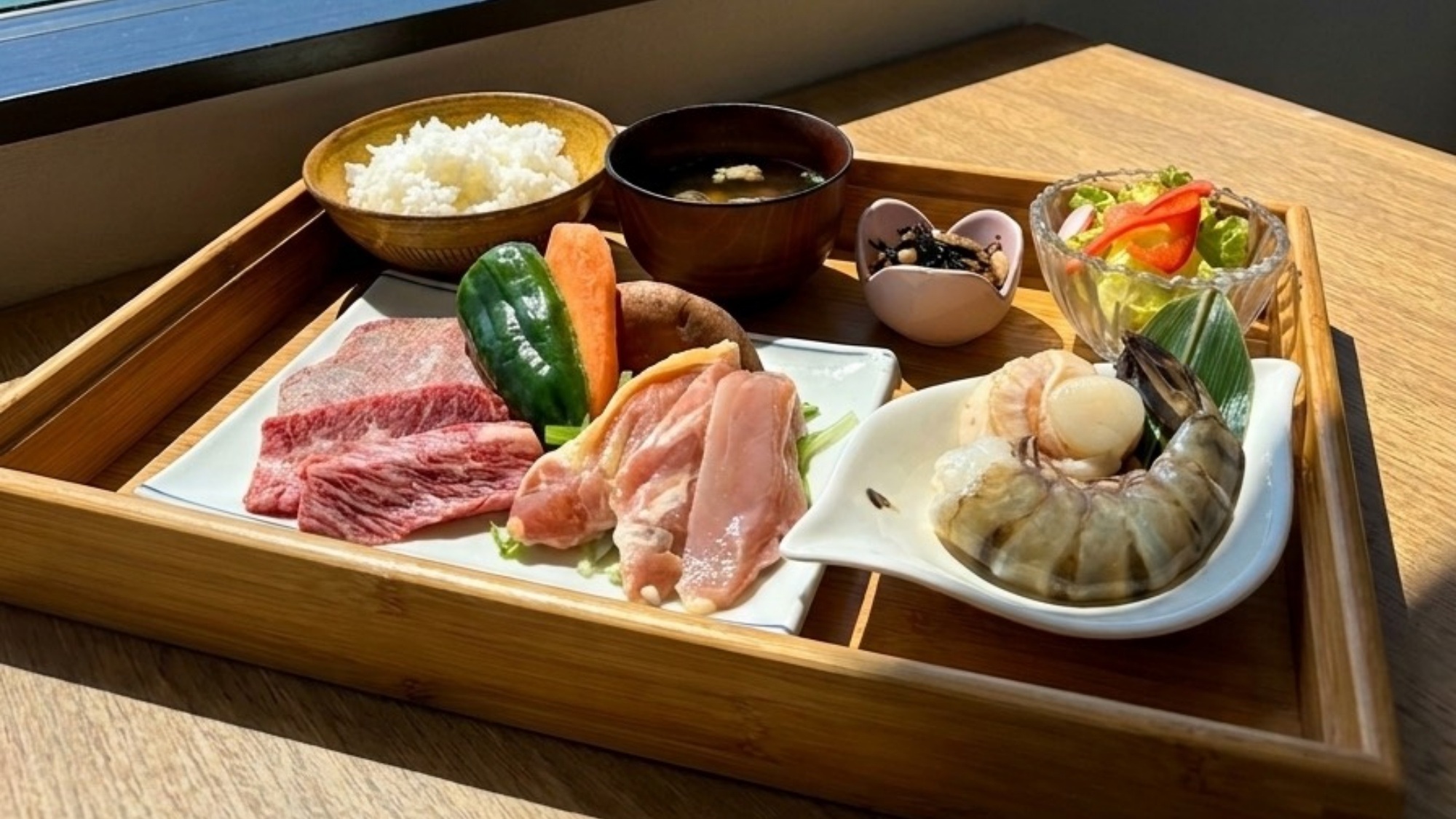 【ランチ】＜ご褒美セット＞おおいた和牛や大分県産冠地鶏と、山海の恵みを味わう、贅沢を極めたランチ