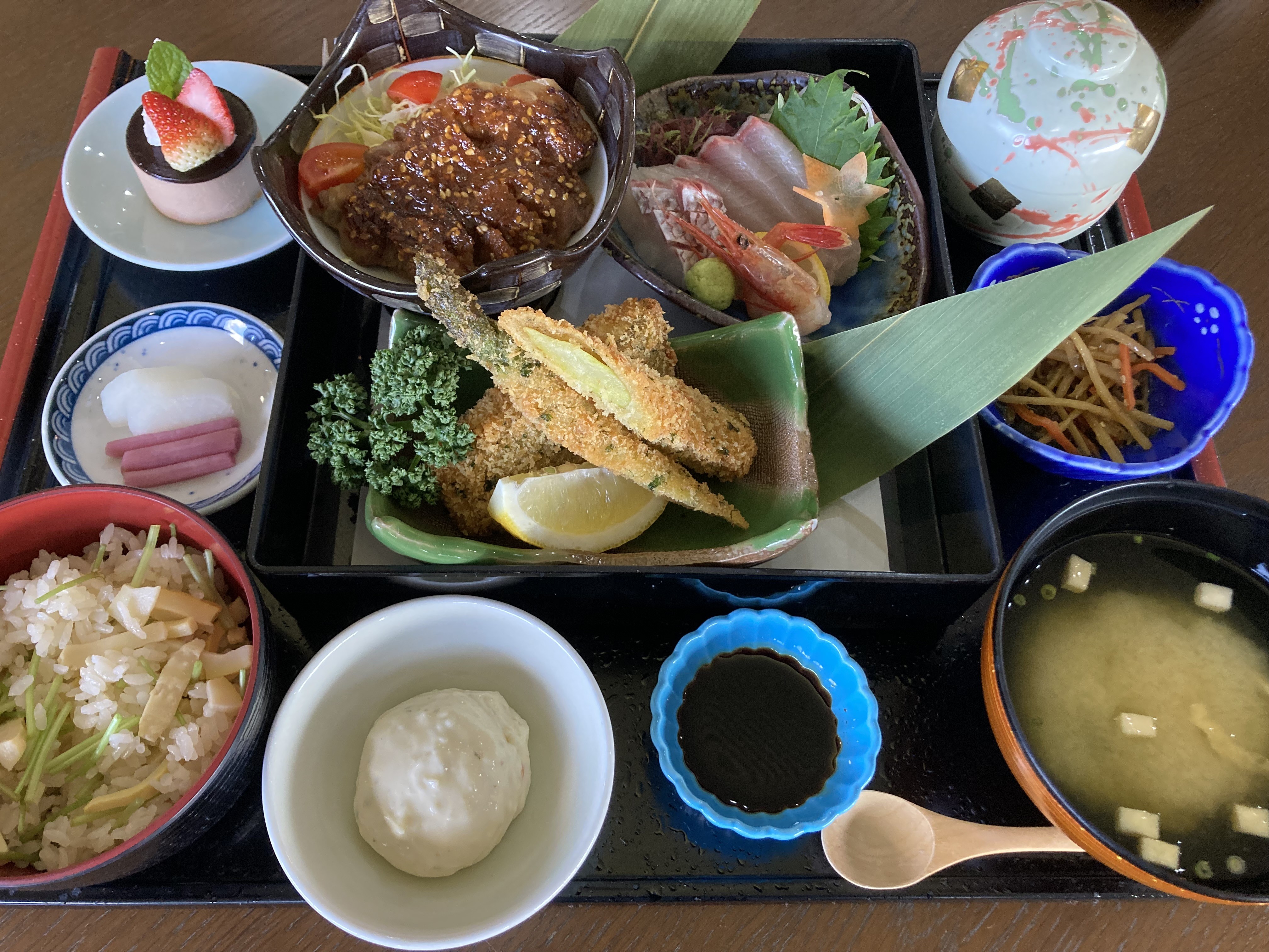 バラエティ春御膳