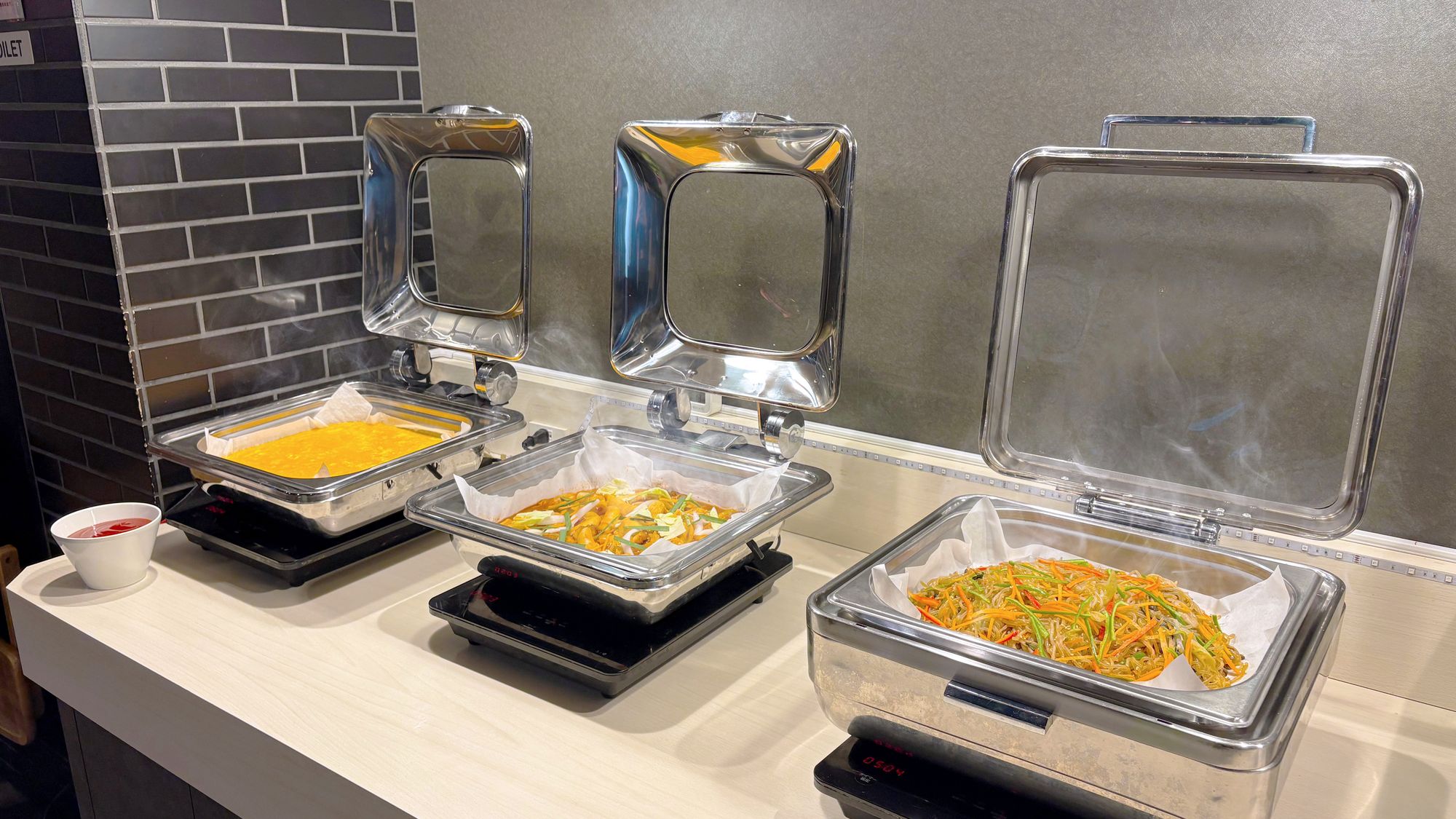 朝食ビュッフェ