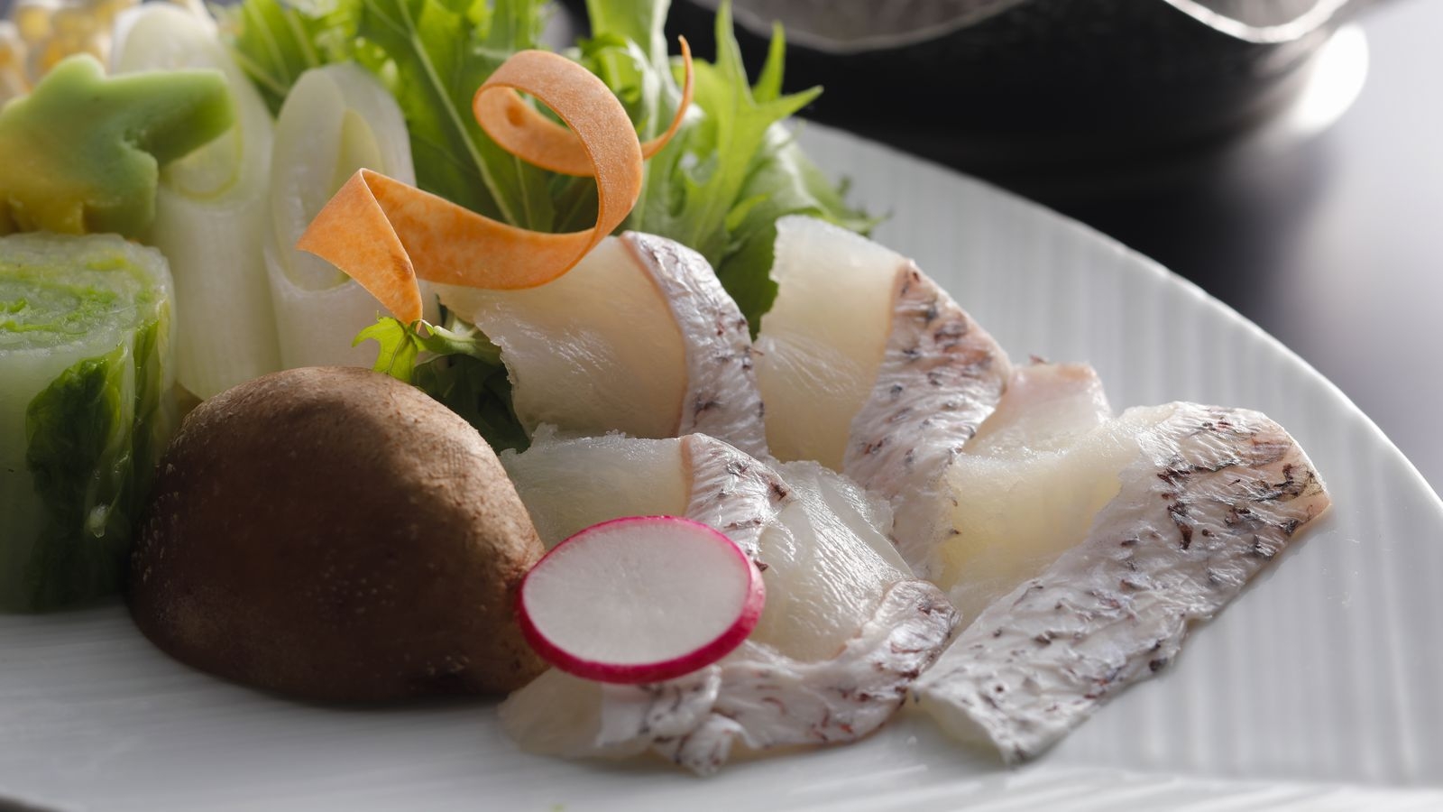 ★【さき楽30】＜愛媛県産真鯛使用＞熱々出汁で食べる真鯛のしゃぶしゃぶがメイン＋バイキングメニュー