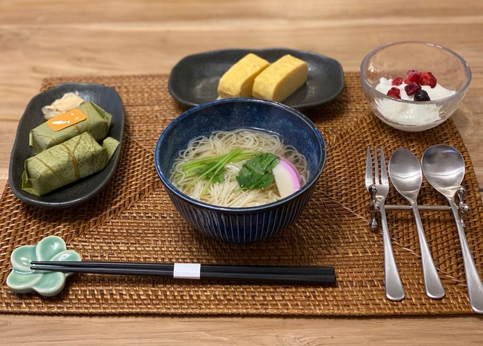 夜食・お食事の一例01