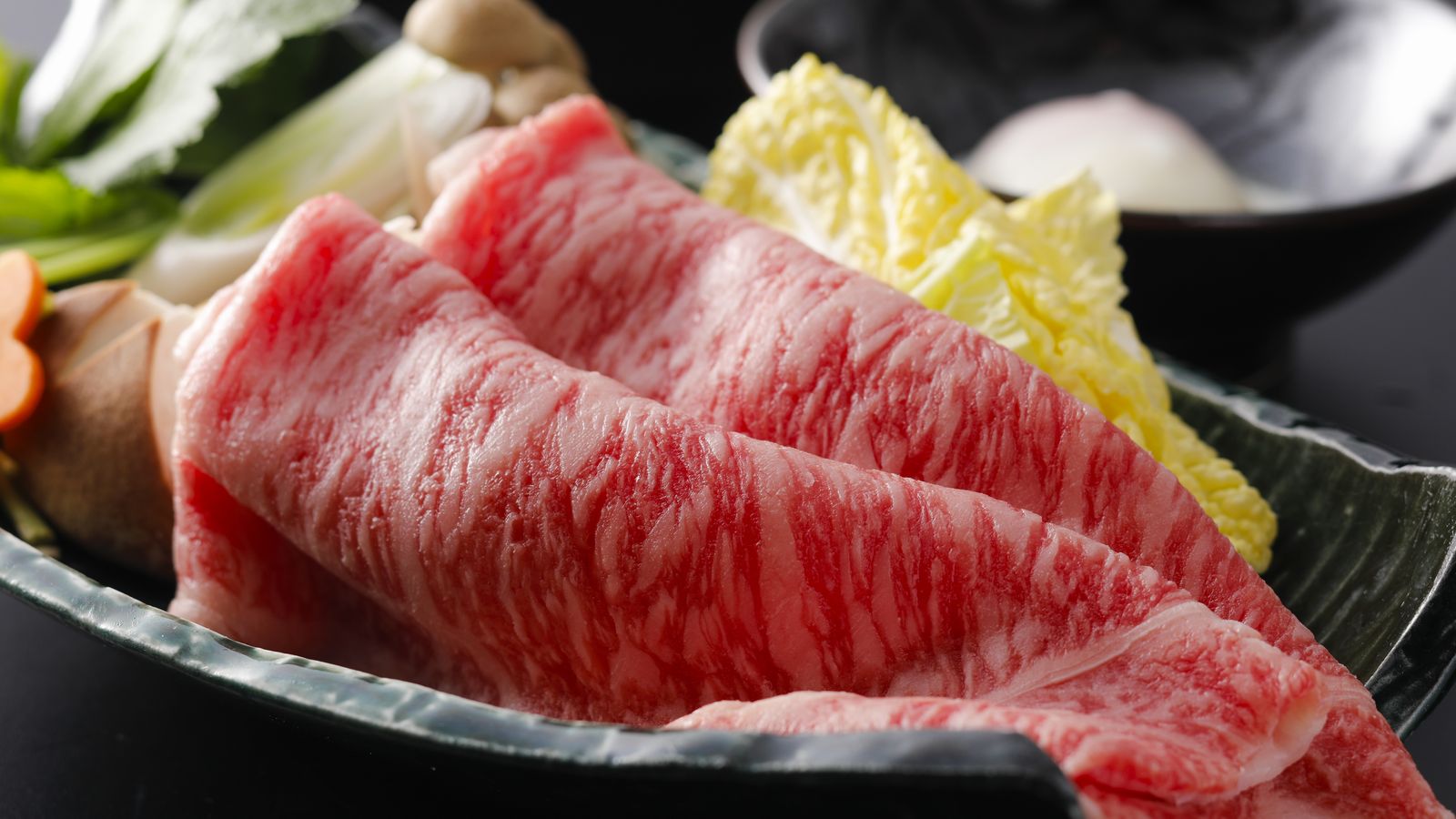 愛媛のブランド牛・伊予牛『絹の味』使用！※イメージ