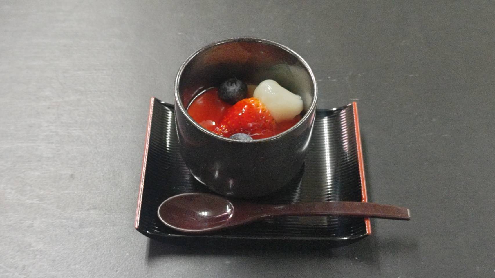 デザート　本日の水菓子