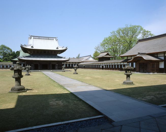 国宝瑞龍寺　富山県内唯一の建造物の国宝