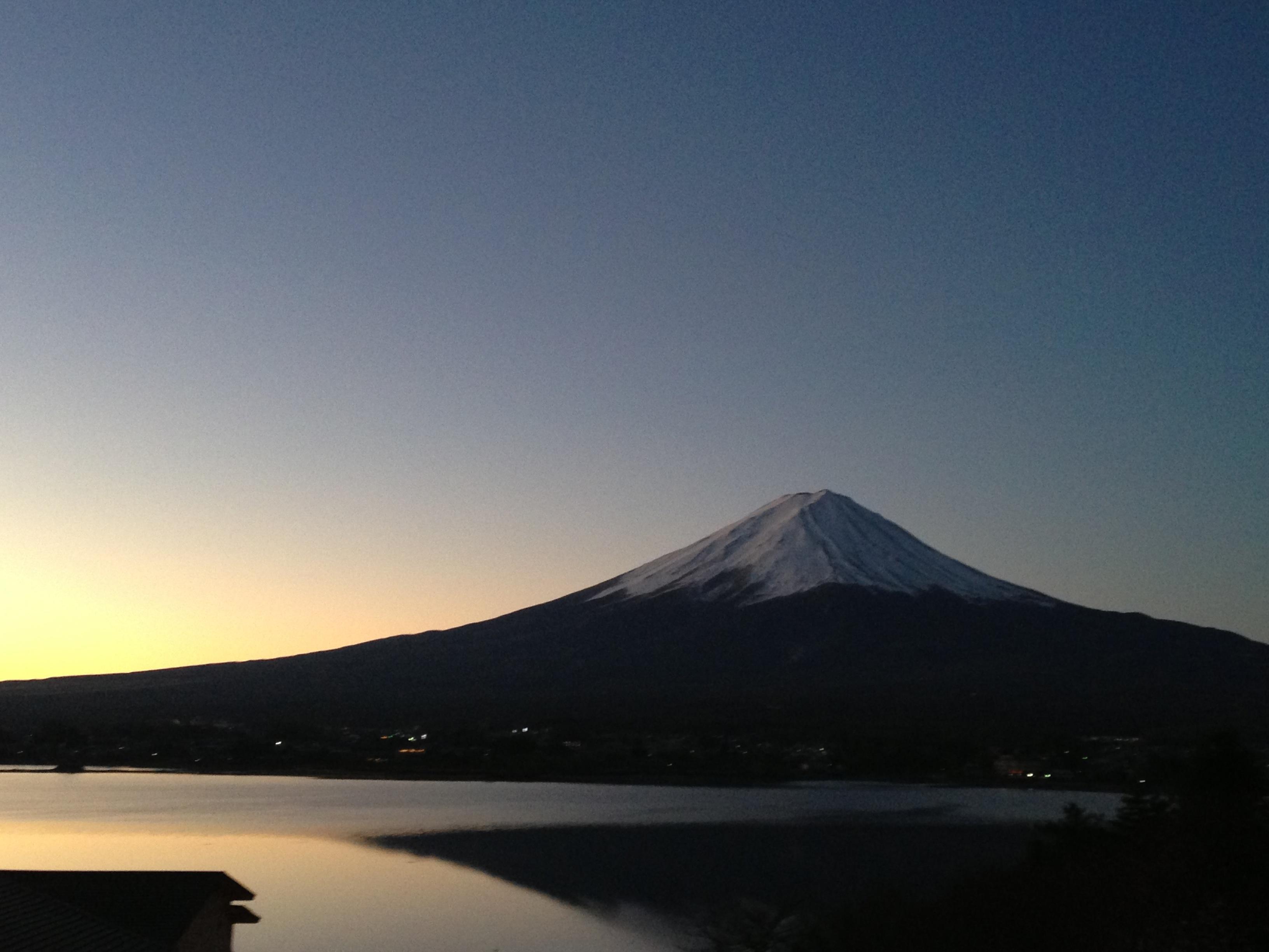 【期日限定】シンプルだから人気です！ 冠雪の富士の眺望！ルームチャージプラン♪♪　＜室料のみ＞