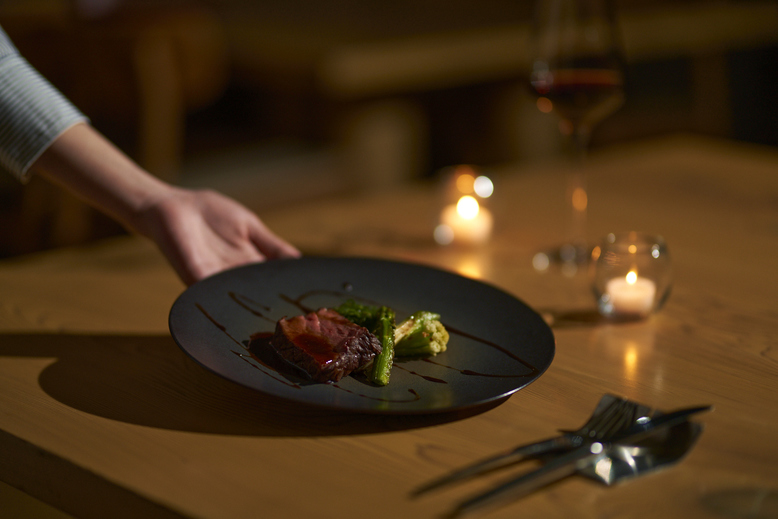 【クリスマス限定】夕食17時30分〜18時00分開始／特別な時間を過ごす1泊朝夕食付プラン