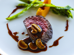 5月1日から｜メインは山形牛 山形庄内の四季を味わう7品のコース（朝夕付き）／夕食17時45分開始