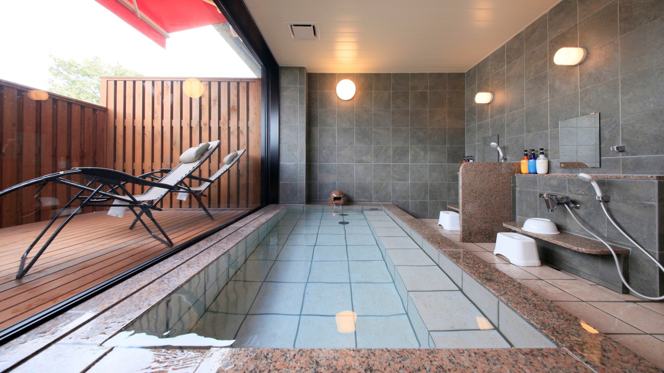 【朝食付/カップル】特別な時間を富士山のふもとで過ごすゆったりカップルステイプラン