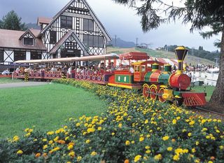 上越国際プレイランド（当ロッヂから車で約10分）