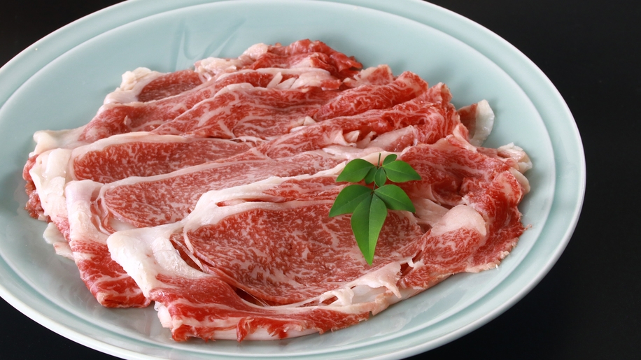 但馬牛を贅沢に使用！地元食材を味わう但馬牛すき焼き御膳