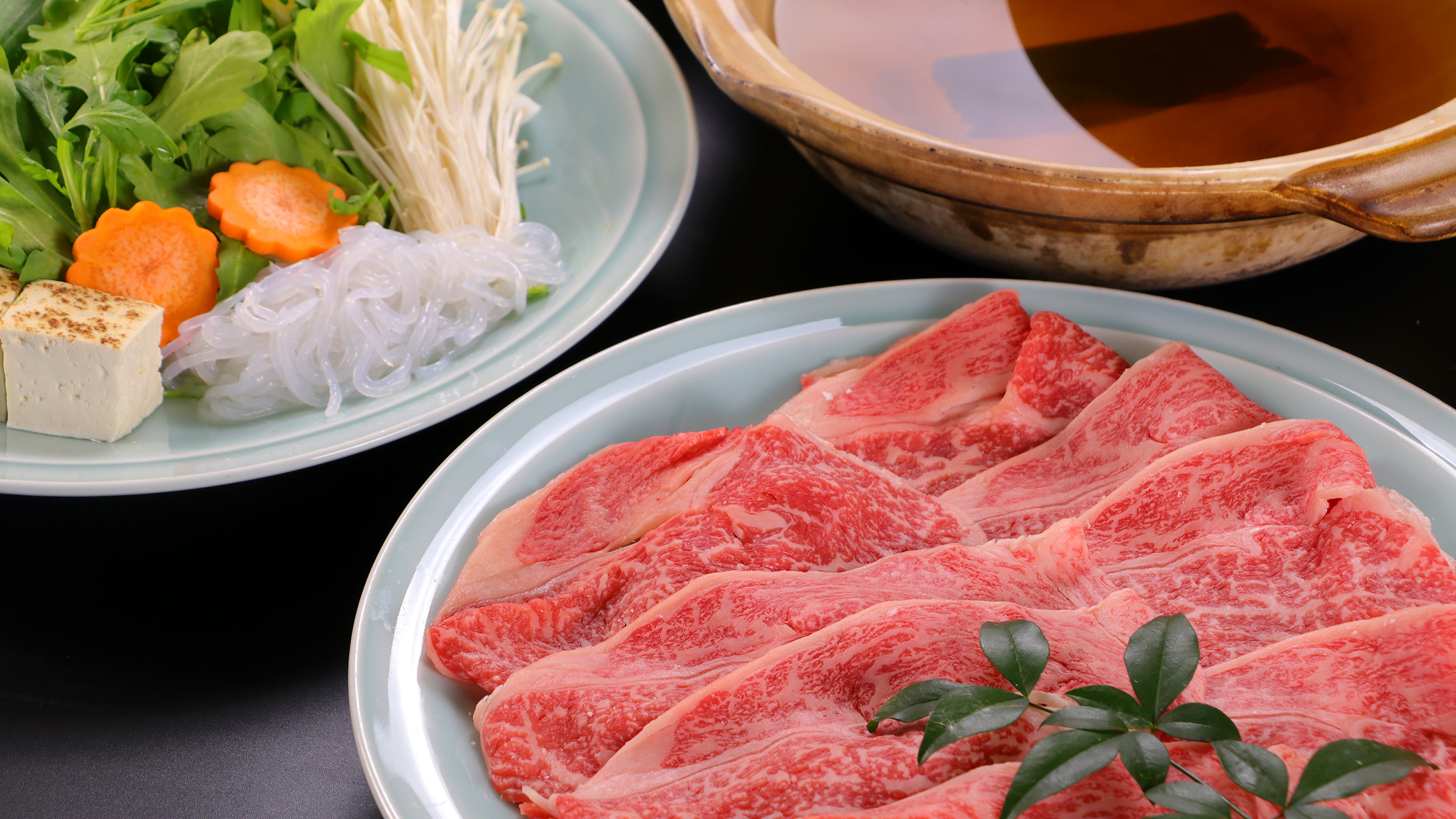 【但馬牛しゃぶしゃぶ】但馬牛とお出汁のハーモニーをお楽しみいただけます