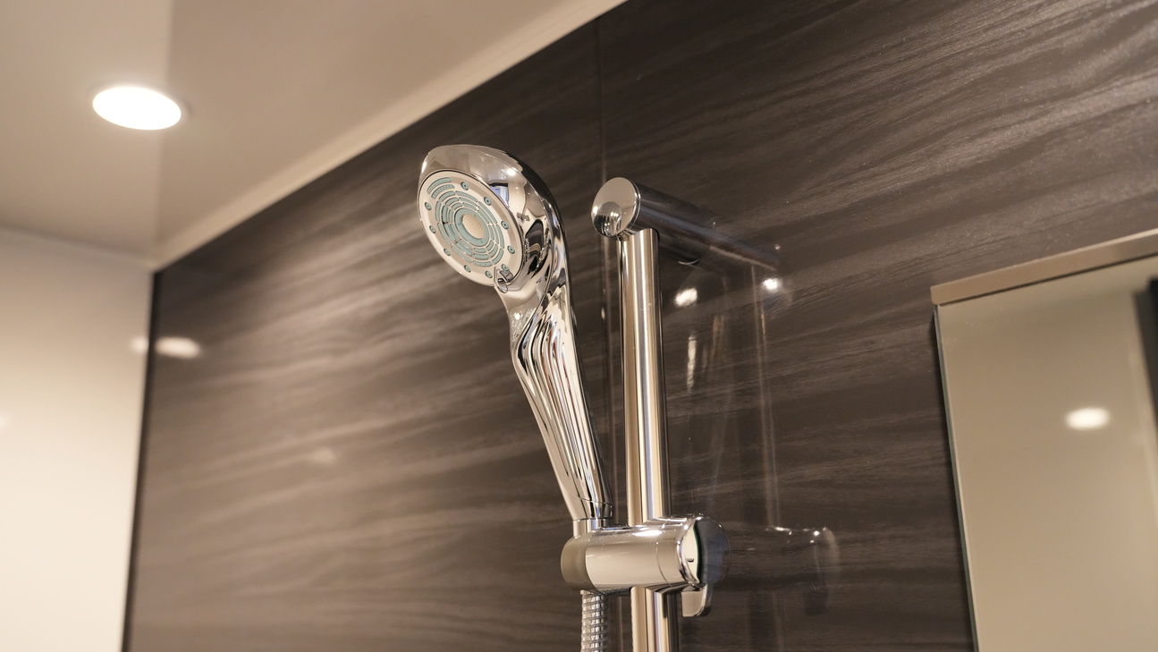 リファ社製のシャワーヘッド