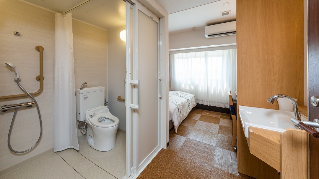 【禁煙】ユニバーサルダブル(シャワーのみ）