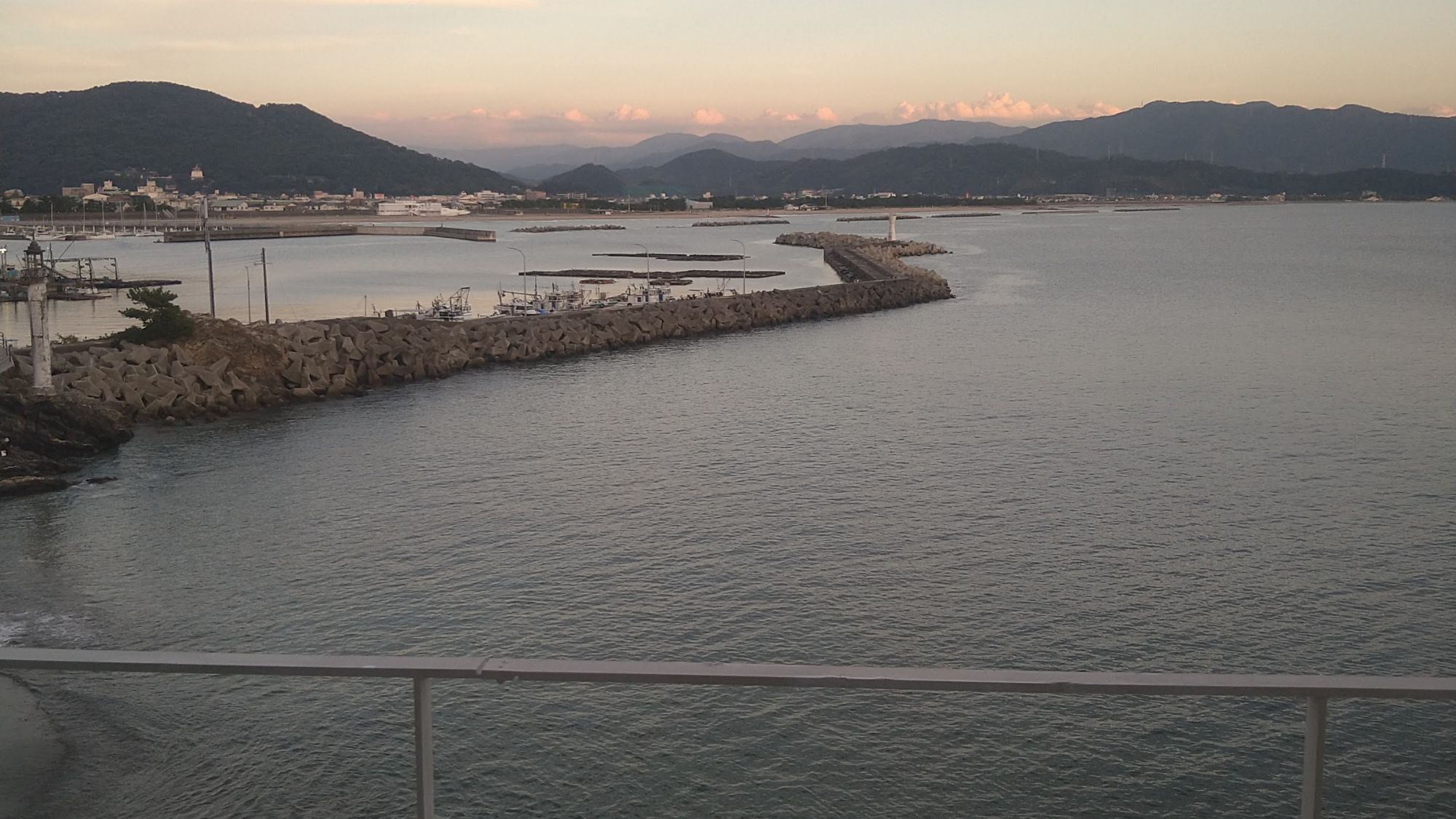【レンタル釣り竿プラン】目の前の和歌浦湾で気軽に釣りをの楽しもう！＜1泊朝食＞