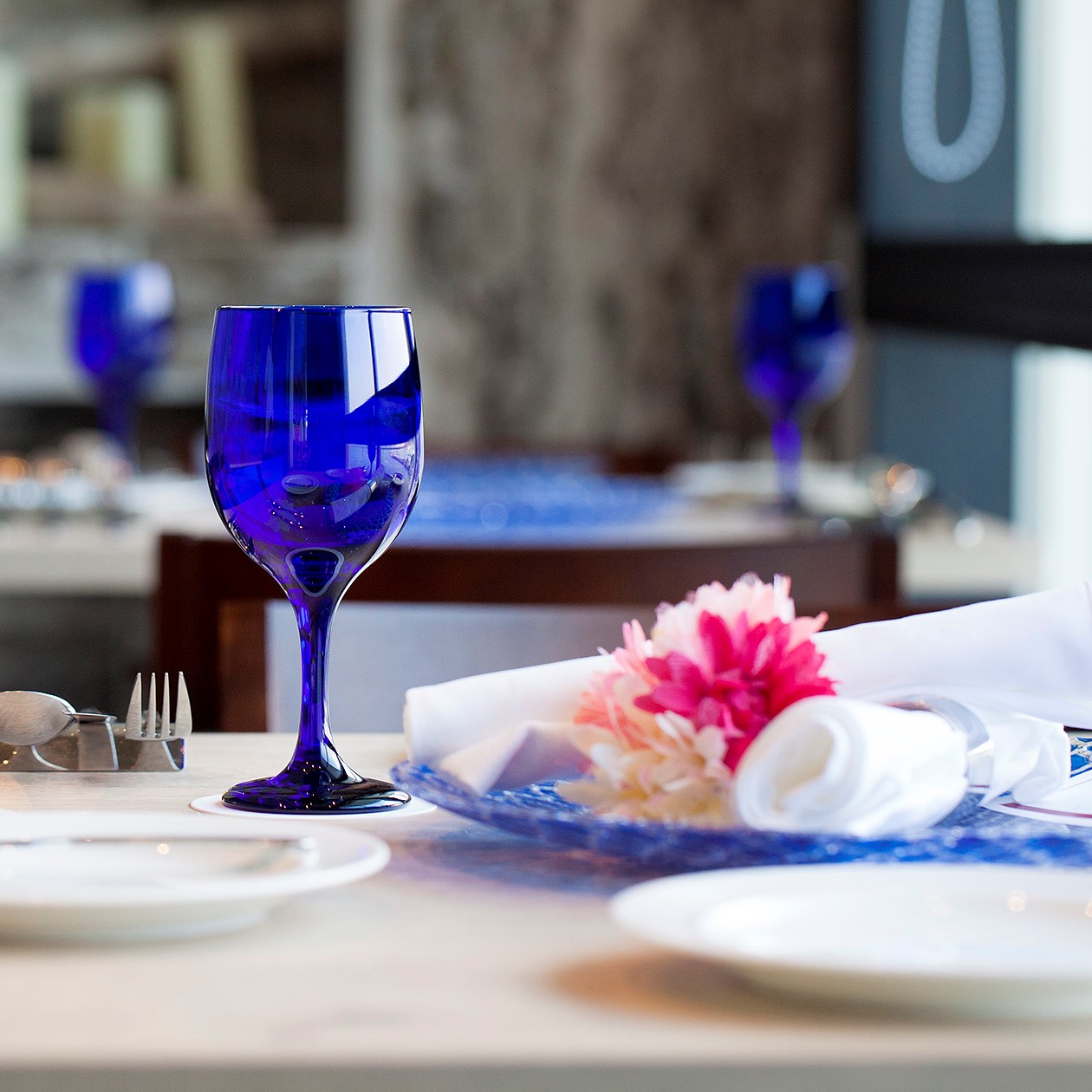 夕食コース内容詳細はホテル公式HPをご覧ください