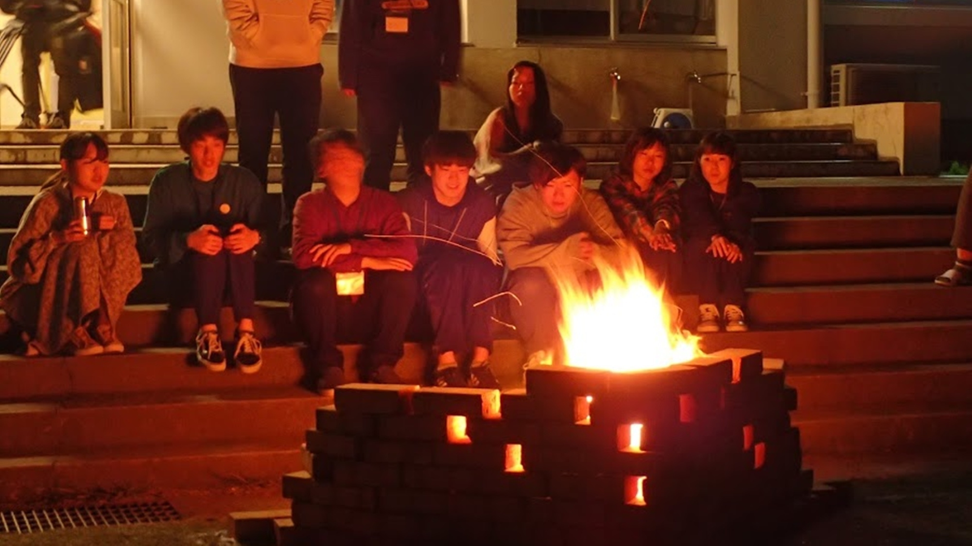 【学割】今夜は「教室」が僕らの宿！学校に泊まる「エモ旅」体験★選べる2種のお手軽夕食プラン