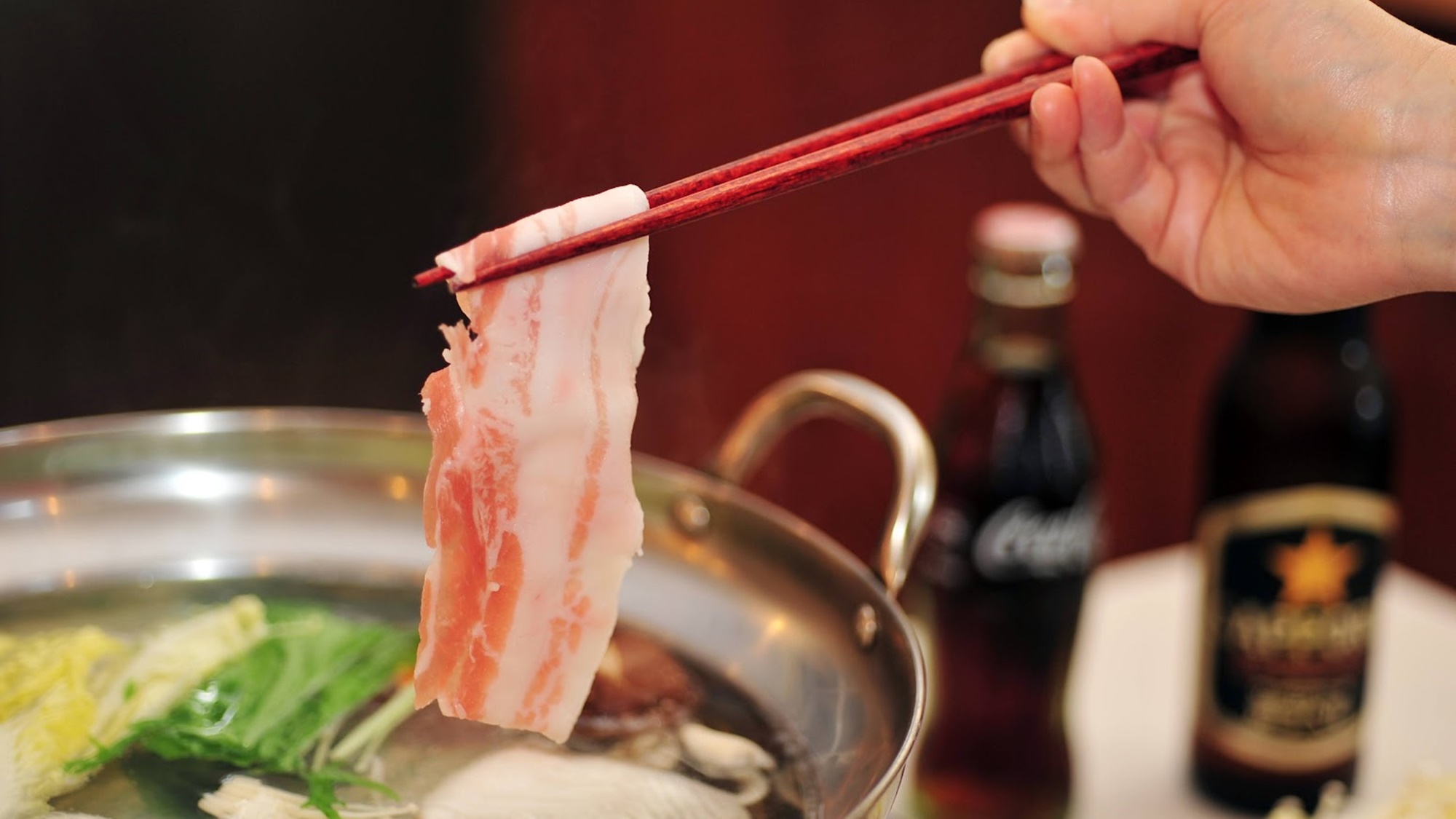 *【黒豚】ビタミン豊富で上質な品質とうたわれる黒豚を、しゃぶしゃぶでぜひお楽しみください。