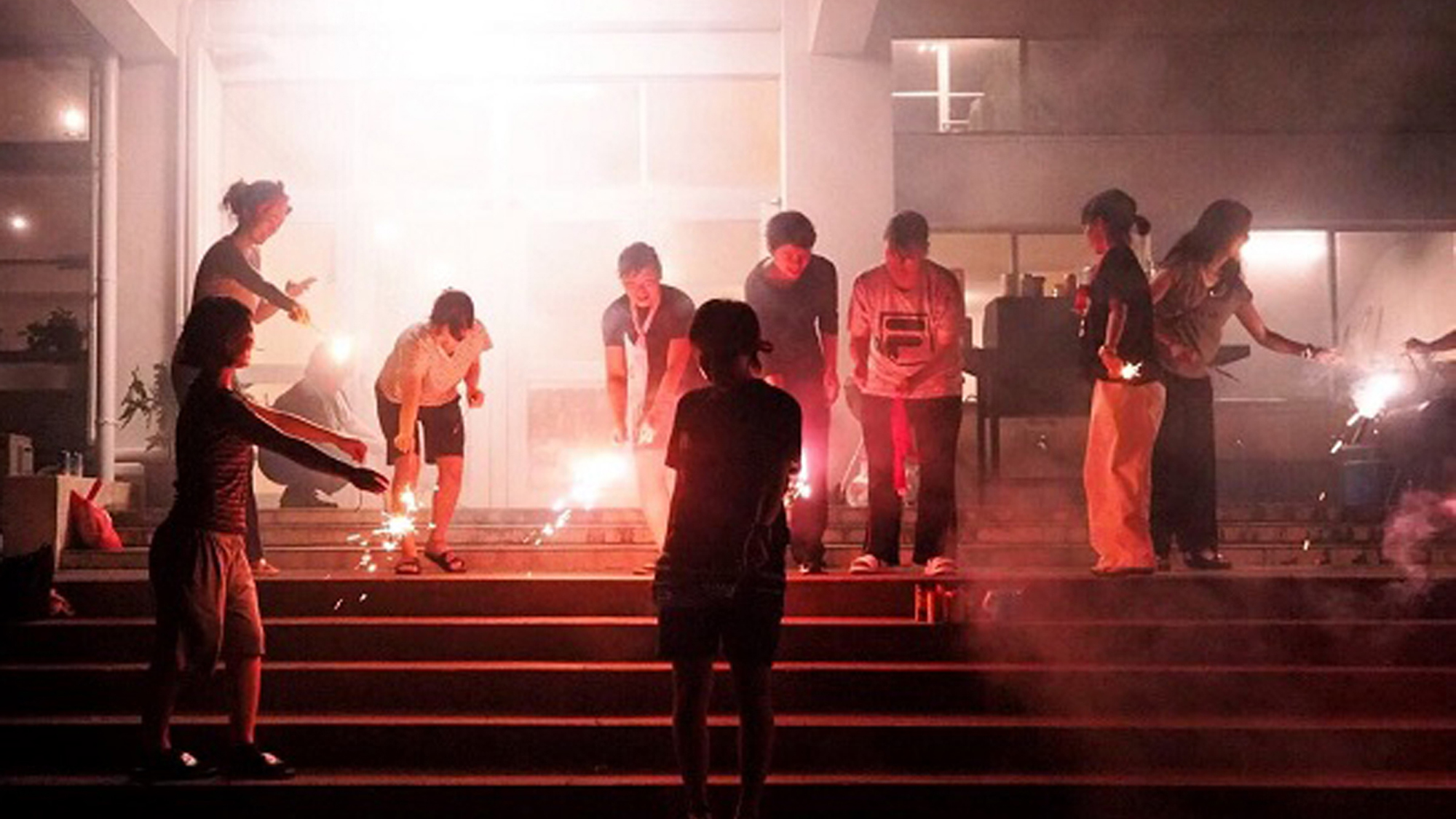 【ユクサで体験】夜の学校で花火♪