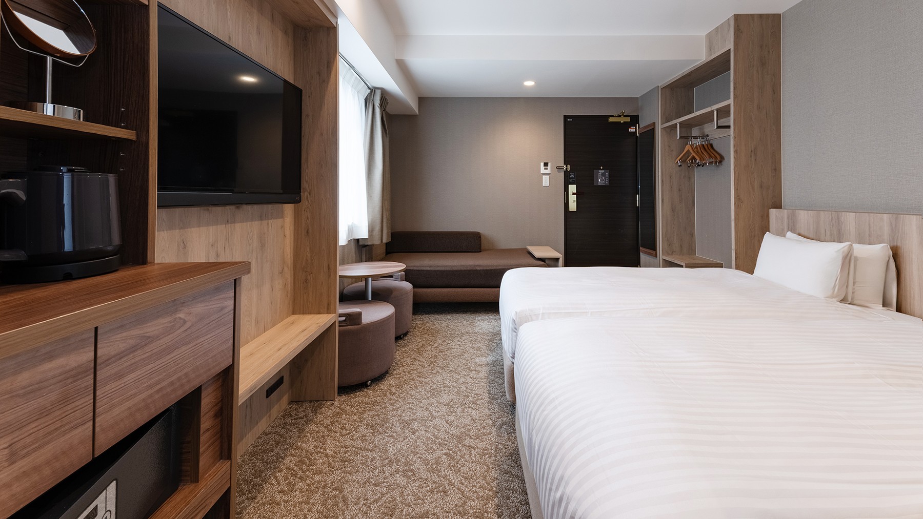 デラックスツイン