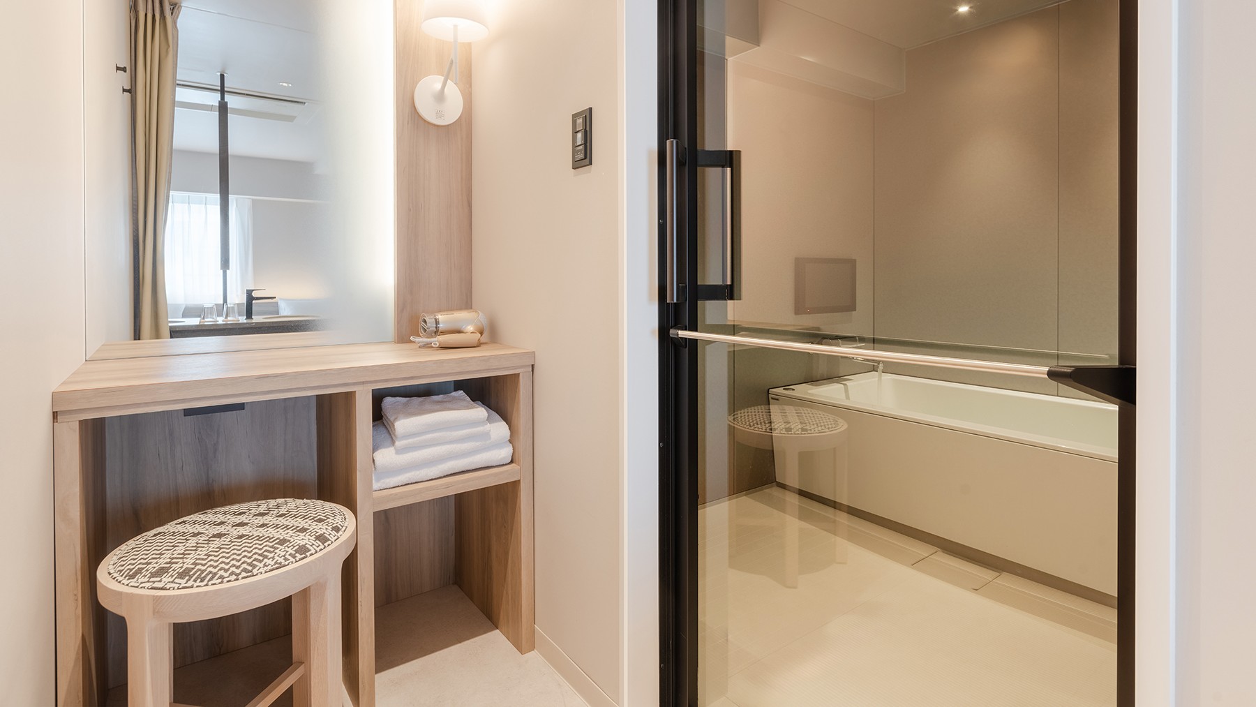 プレミアツイン