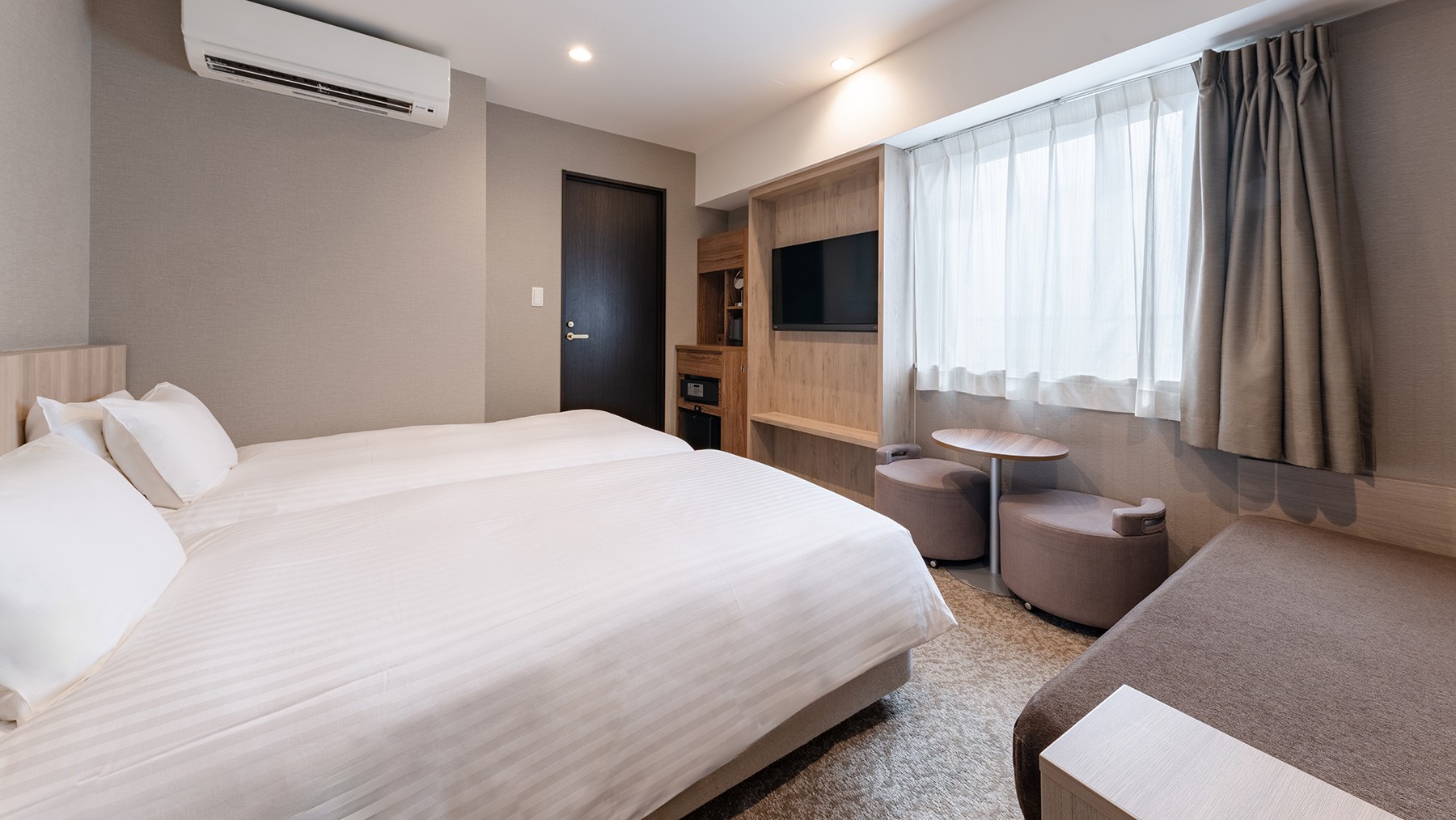 デラックスツイン