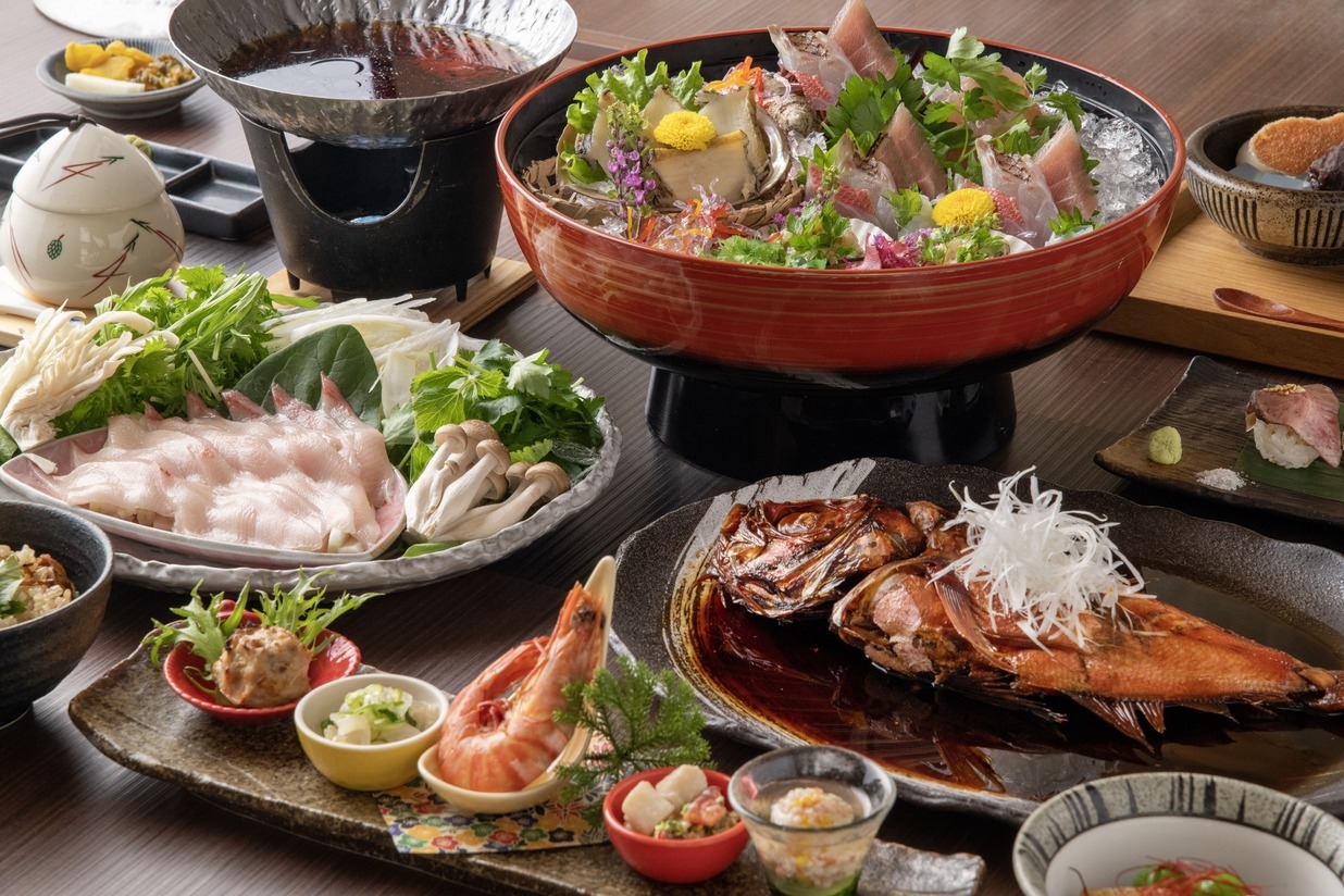 《祝・ご長寿》家族のお祝いを３つの特典でお手伝い♪金目鯛姿煮（地魚会席・お飾り付き）