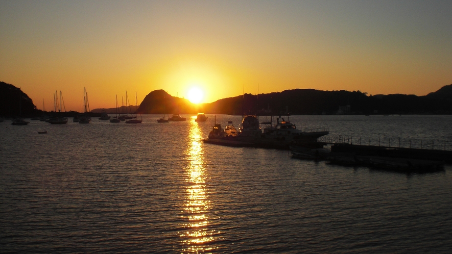 柿崎海岸から見る夕日