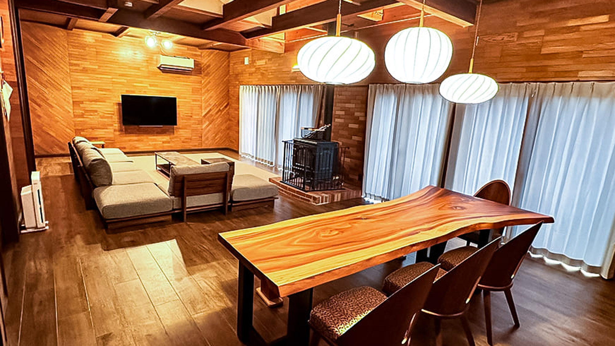 【デラックスヴィラ】