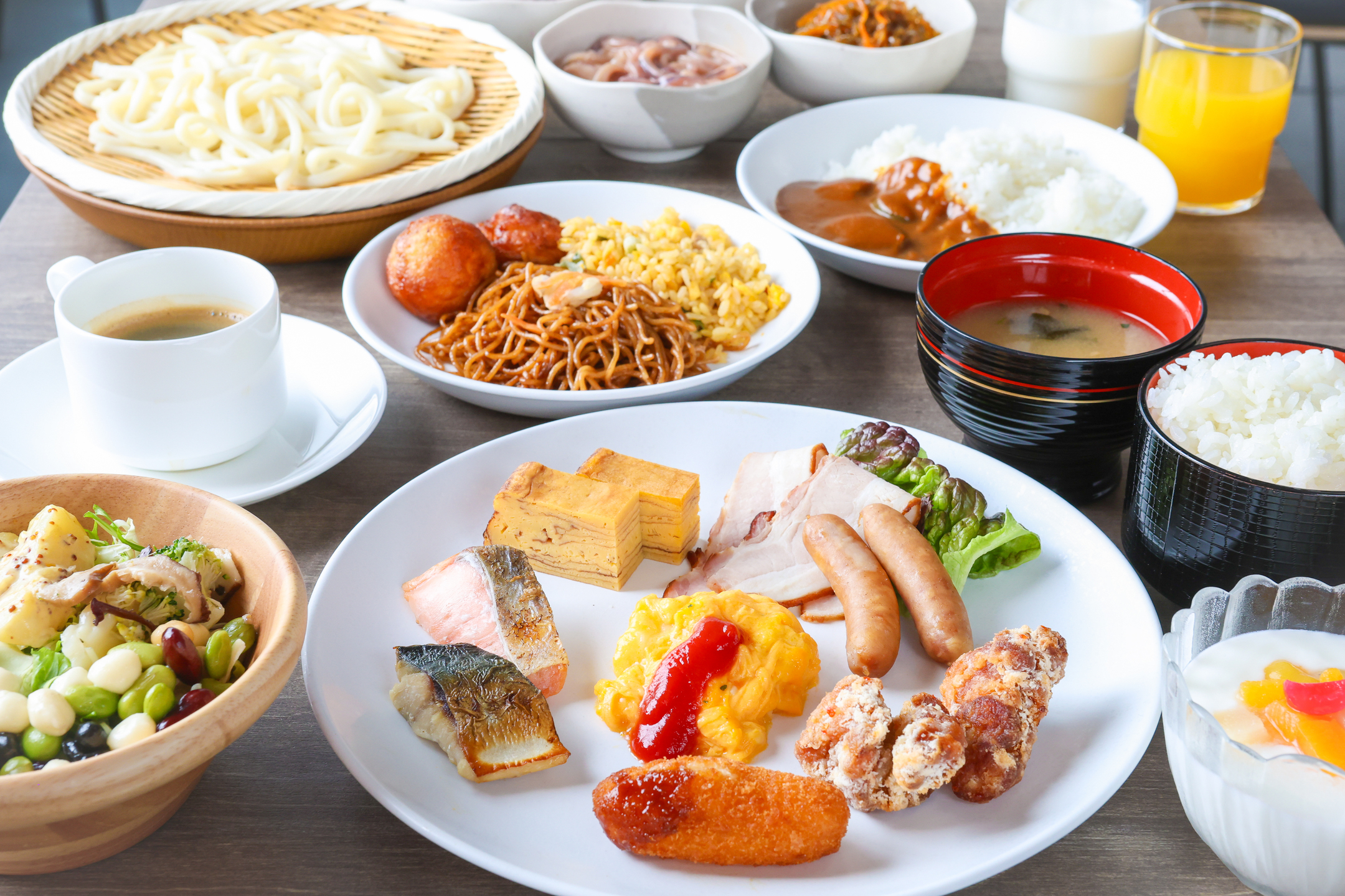 朝食盛り付け一例