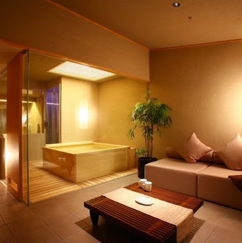 [Luxury twin room with spa living room]