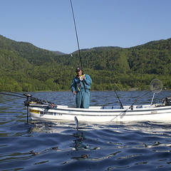 【釣り情報・遊魚案内・6月〜８月末迄】〜支笏湖でヒメマス釣りを楽しむ〜