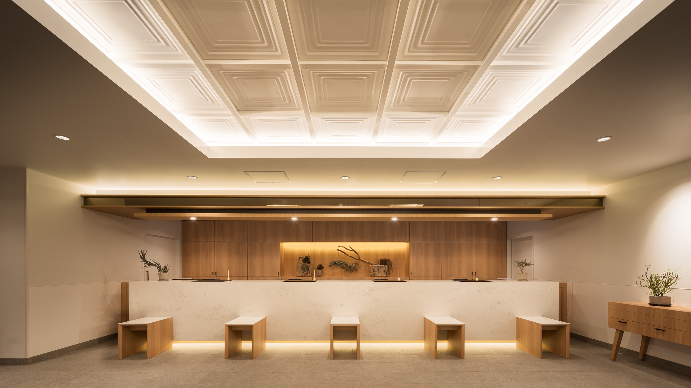 ベッセルイン栄駅前