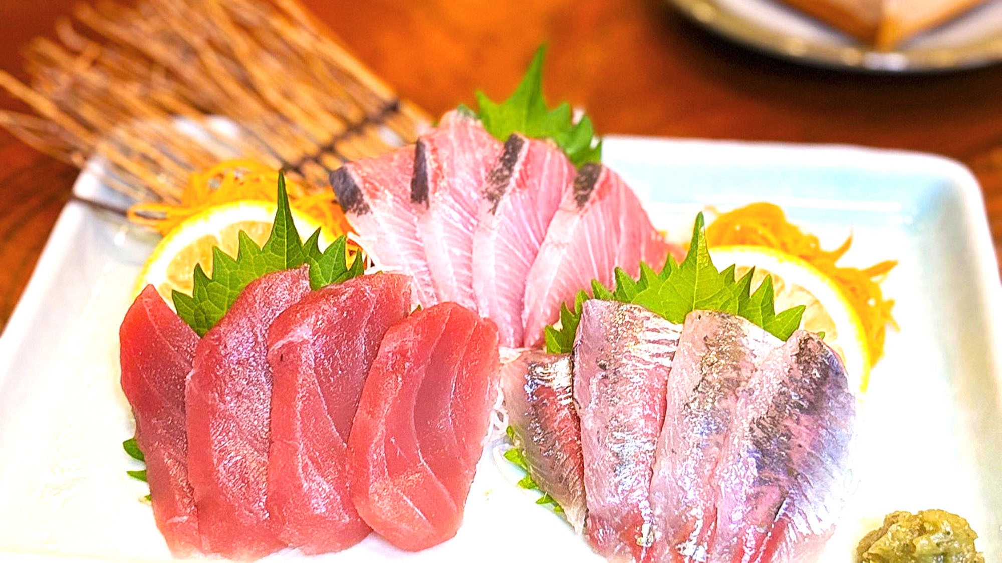 【期間限定！お刺身と炉ばた焼を楽しく五感で味わおう】 お刺身3点盛とライトな炉ばた焼のお手頃セット