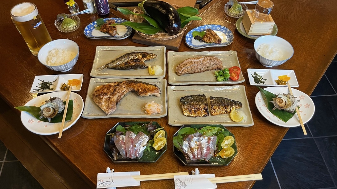 【当館１番人気プラン】  地魚舟盛と炉ばた焼で伊豆の味覚をお得に堪能